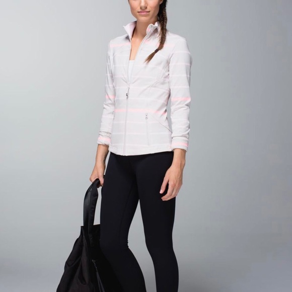 Lululemon women's Forme Fitted pink Jacket 12 - Picture 3 of 16